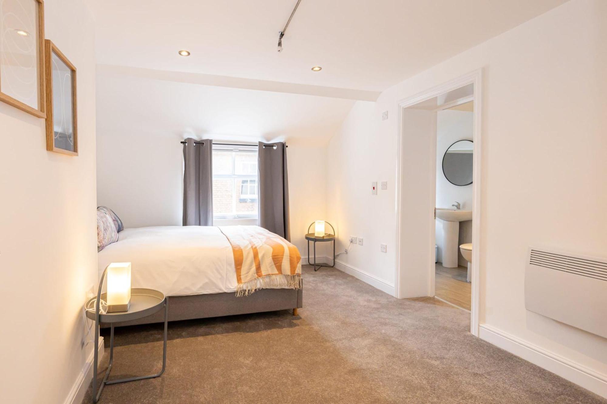 Beautiful 1 Bed 20Mins To Central Manchester 博尔顿 外观 照片