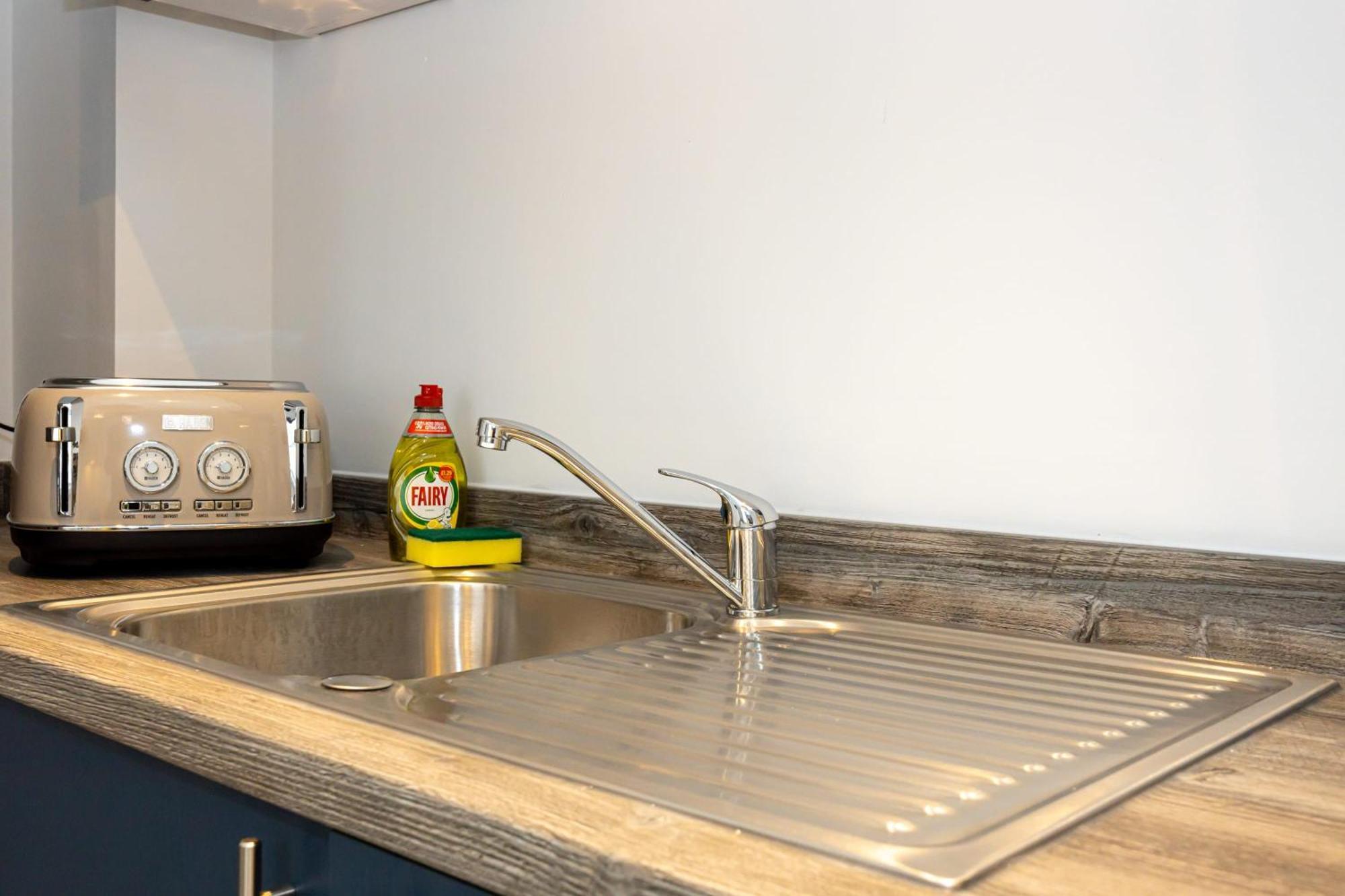 Beautiful 1 Bed 20Mins To Central Manchester 博尔顿 外观 照片