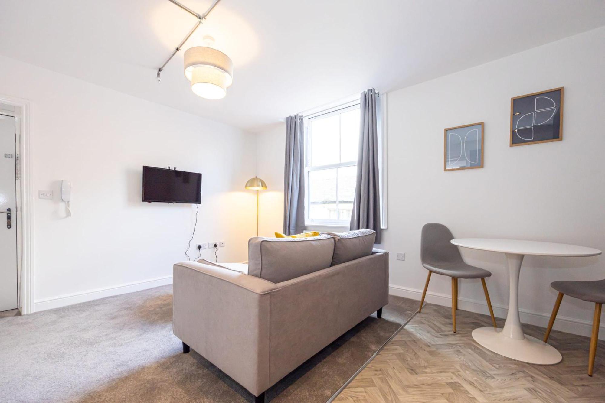 Beautiful 1 Bed 20Mins To Central Manchester 博尔顿 外观 照片
