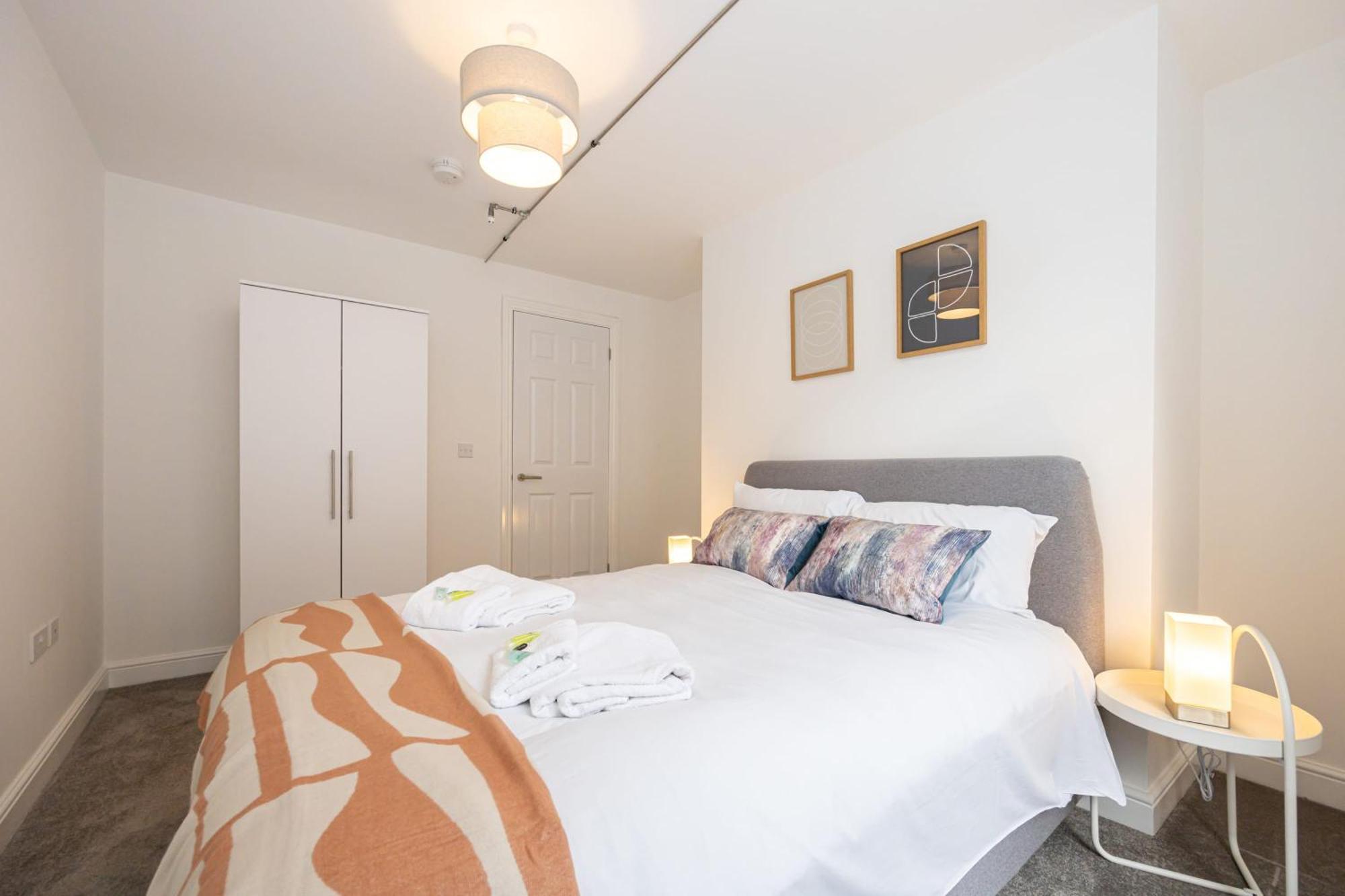 Beautiful 1 Bed 20Mins To Central Manchester 博尔顿 外观 照片